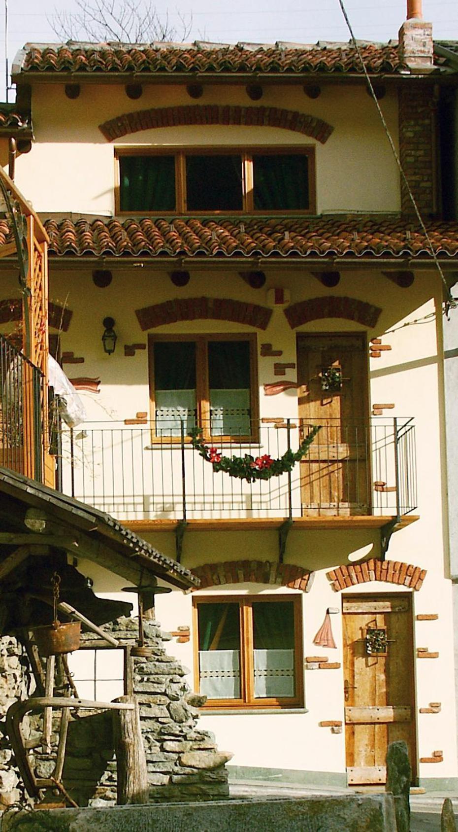 Le Village Montjovet Bagian luar foto
